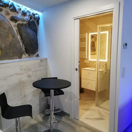 Lägenhet Loft Con Jacuzzi Os Arcos
