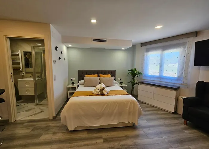 아파트 Loft Con Jacuzzi Os Arcos 소베르